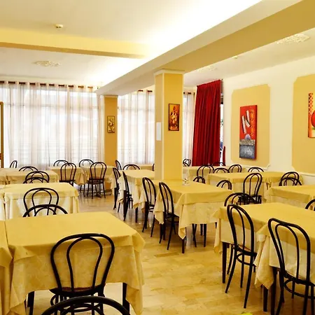In Guest - New Cirene Big Quadruple Full Package * Rímini
